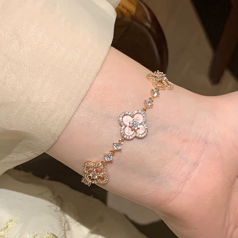 Sakura Cleef Bracelet